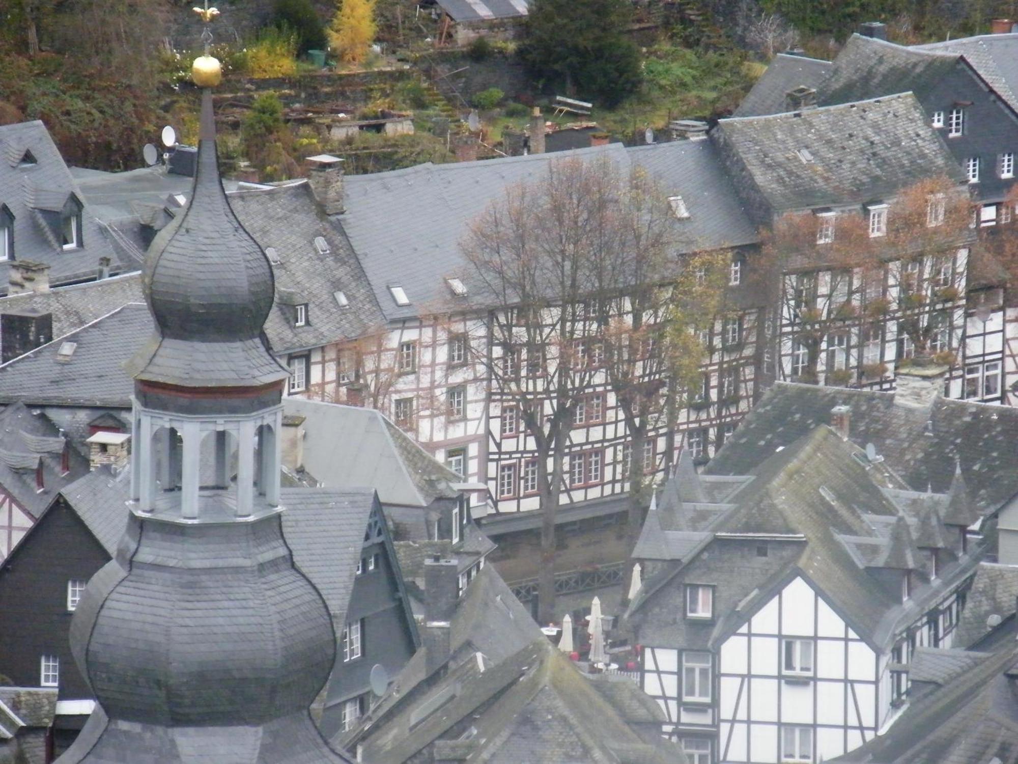 Apartment Am Fluss Im Haus An Der Rur Monschau Luaran gambar